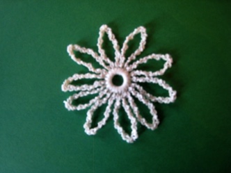 Tied Snowflake - 039